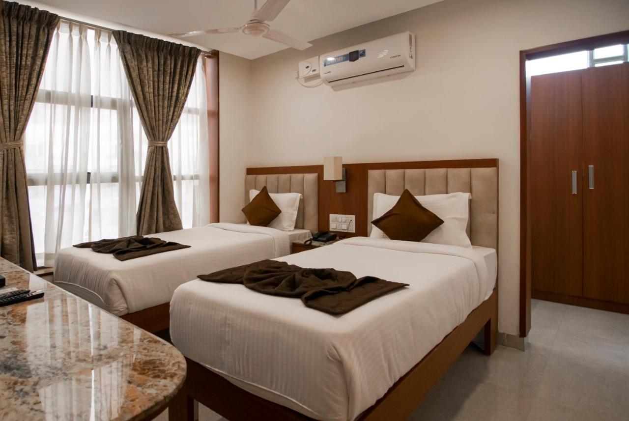 Hotel Dasya - Formerly Nice Stay The Business Hotel Bangalore Dış mekan fotoğraf