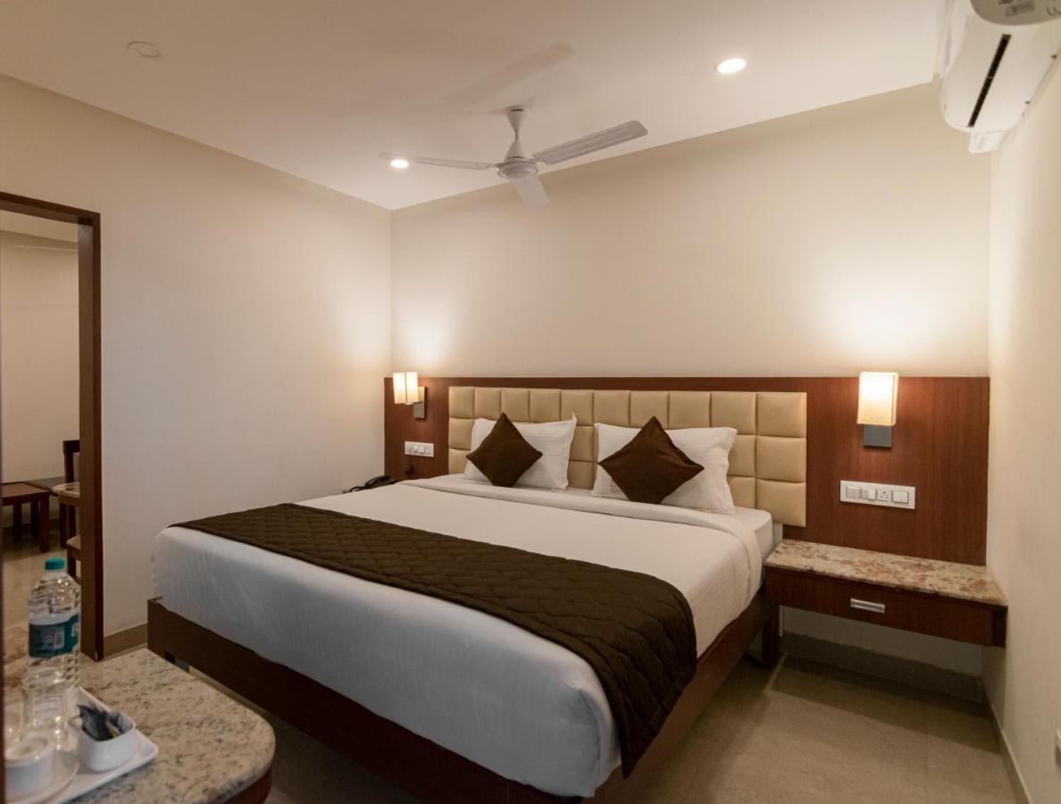 Hotel Dasya - Formerly Nice Stay The Business Hotel Bangalore Dış mekan fotoğraf