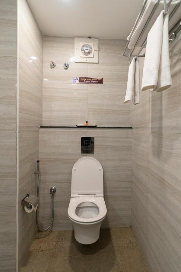 Hotel Dasya - Formerly Nice Stay The Business Hotel Bangalore Dış mekan fotoğraf
