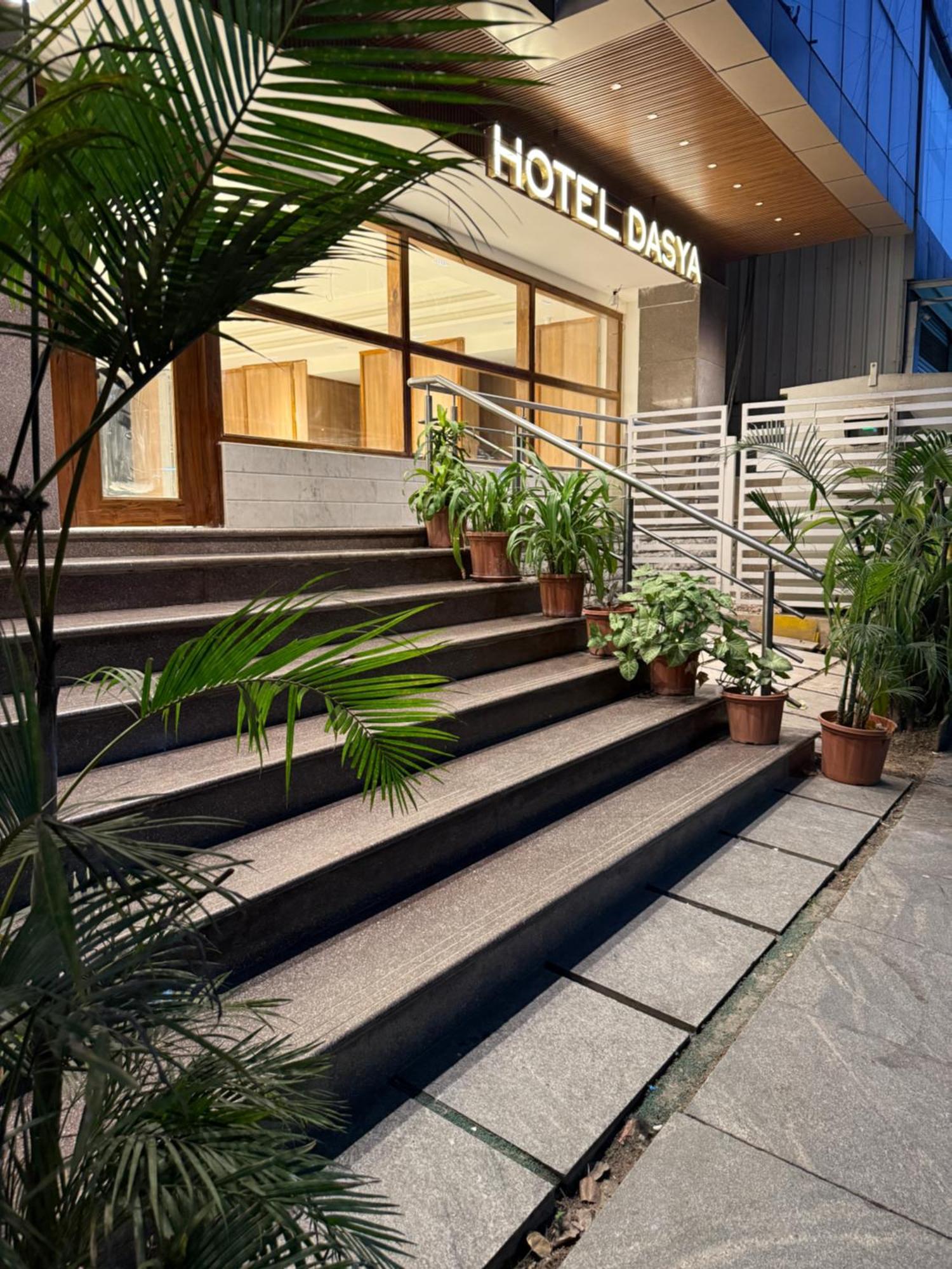 Hotel Dasya - Formerly Nice Stay The Business Hotel Bangalore Dış mekan fotoğraf